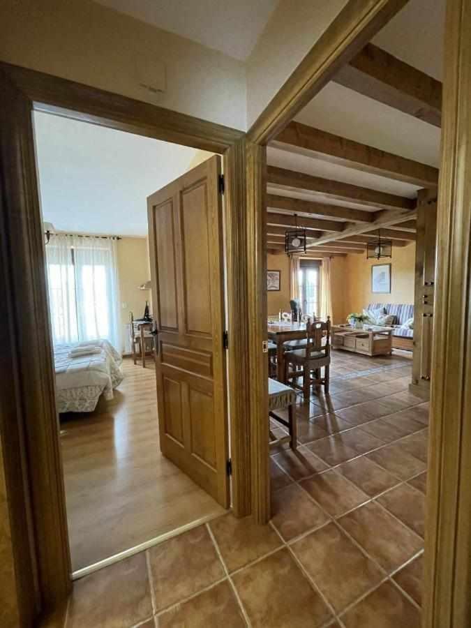 Apartamento La Nava de Gredos Navarredonda Exterior foto